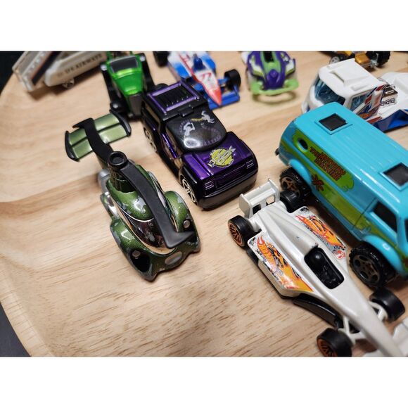 Little Boys Toy Car Lot – Mixed Brands, Small Scale Vehicles - Picture 3 of 10